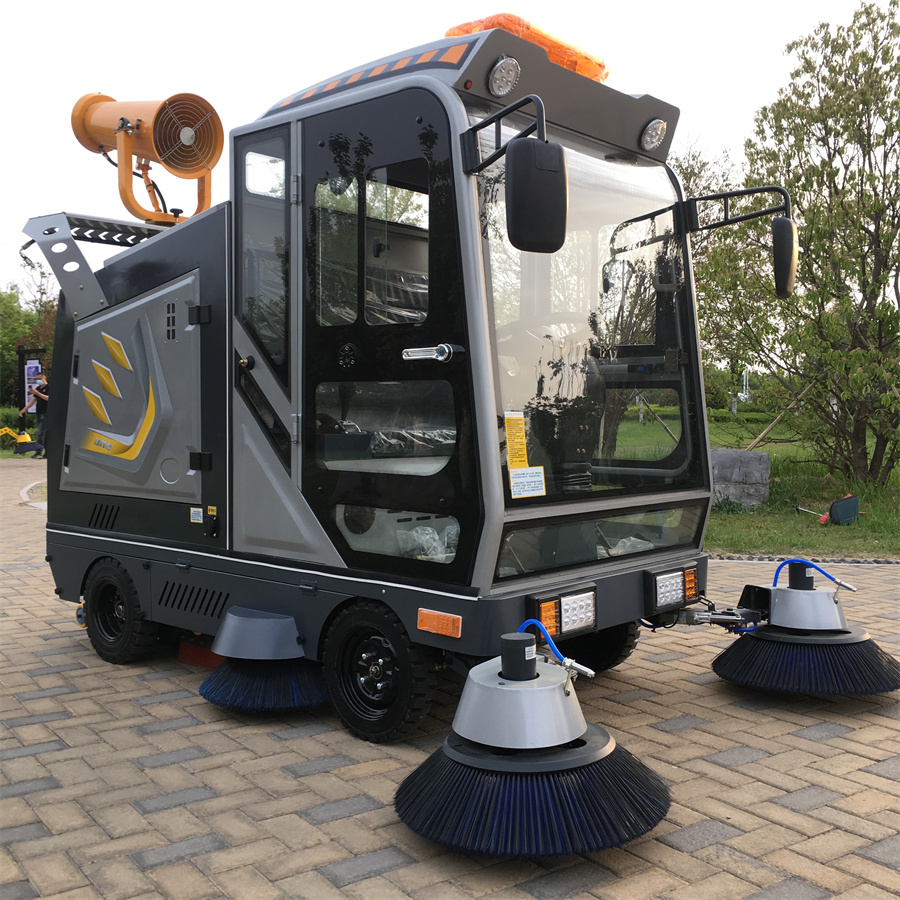 2300C型扫地车-第2张-电动扫地车-湖北运隆新能源汽车